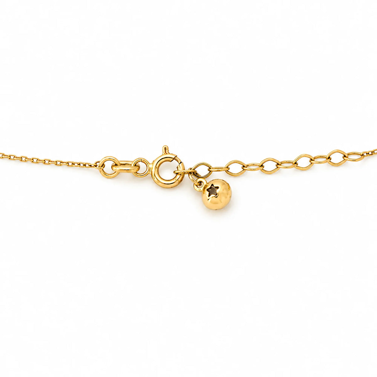 Close-up of Lucche 14K gold paperclip chain necklace clasp with a small star charm
